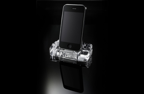  Calypso Crystal создал коллекцию подставок для iPhone – CrystalDock