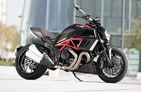  Ducati Carbon Diavel 2011