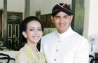 Gusti Raden Ayu Nurwijaren выходит замуж за Achmad Ubaidillah