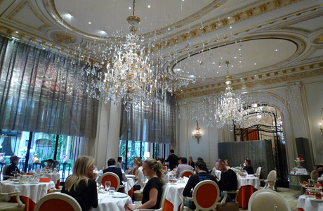 Ресторан Alain Ducasse au Plaza Athenee в Париже
