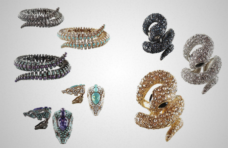 Roberto Cavalli поразила своим новым look зима 2012- браслеты и кольца в виде змей