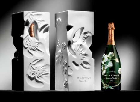 Pernod-Ricard Perrier-Jouet выпущена в количестве 100 упаковок по 12 бутылок в каждой.