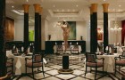 Рестораны : Vitrum расположен в центре Берлина в отеле The Ritz-Carlton