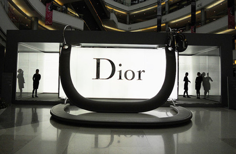 В Lady Dior As Seen By приняли участие самые достойные