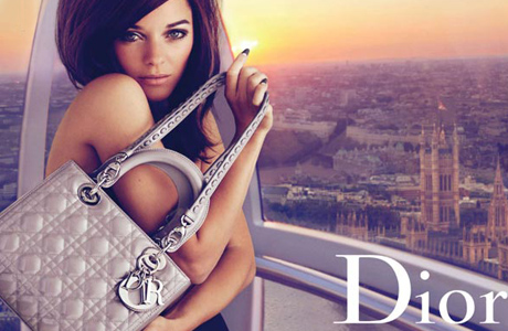 Новости : Сумка Lady Dior снова оказалась в центре внимания