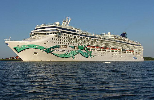Круизная компания Norwegian Cruise ожидает Вас на борту комфортабельного лайнера Norwegian Jade
