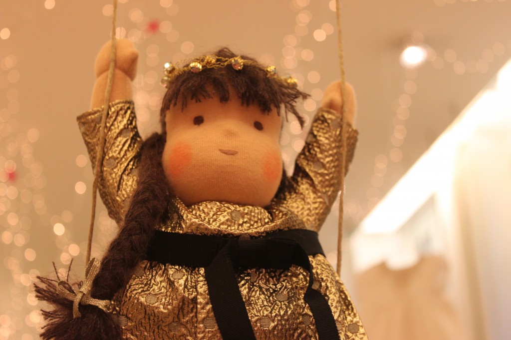 Новогодние подарки для детей - куклы Bonpoint