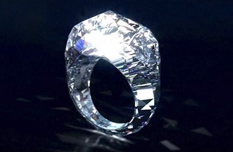 Уникальное украшение The World’s First Diamond Ring 
