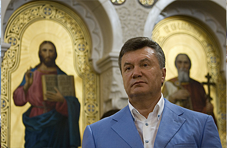 Украинские политики: Виктор Янукович