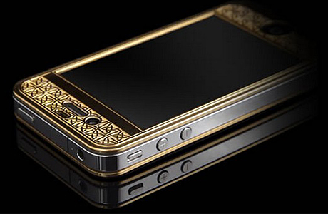 Королевский iPhone 4S от Goldgenie