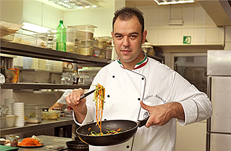 Шеф-повар Стефано Антониолли
