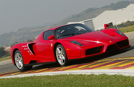 Новости: суперкар Ferrari F70