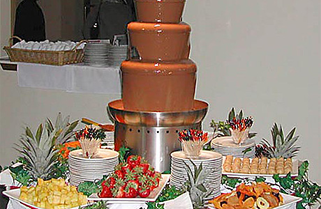 Шоколадный фонтан на 8 марта