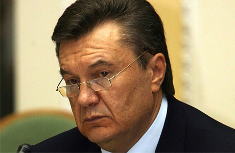 Виктор Янукович  построил "Дом лесника"