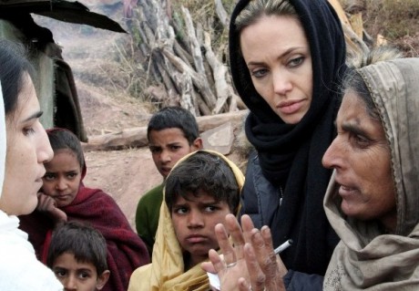 Анджелина Джоли - посол ООН