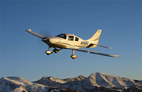 Самолет Cessna 400