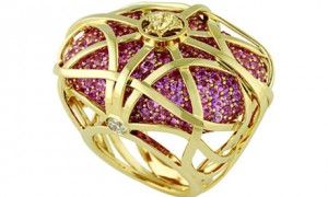 Кольцо из коллекции Atelier Versace