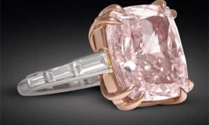 Кольцо с бриллиантом Majestic Pink Diamond