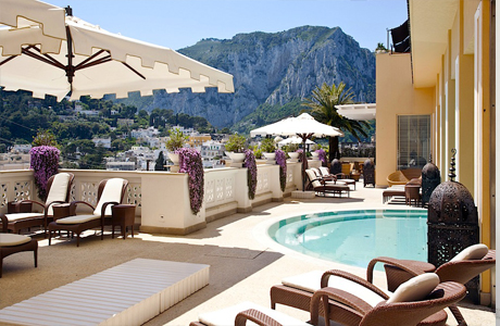 Отель класса люкс Capri Tiberio Palace