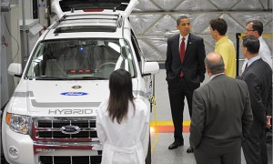Барак Обама выбирает гибридные авто