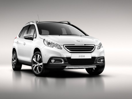 Новый кроссовер Peugeot 2008