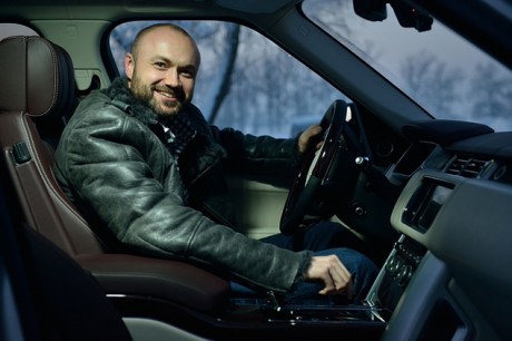 Тимур Хромаев теститует новый Range Rover