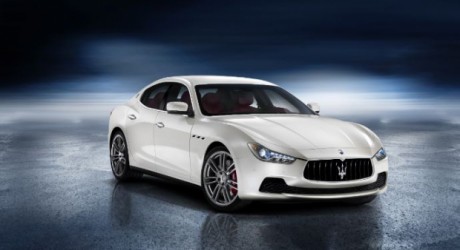 Суперкар Maserati Ghibli