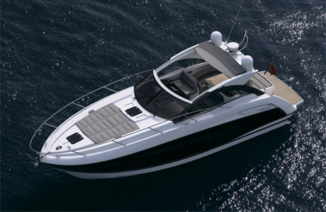 Яхта модели Sunseeker Portofino 40