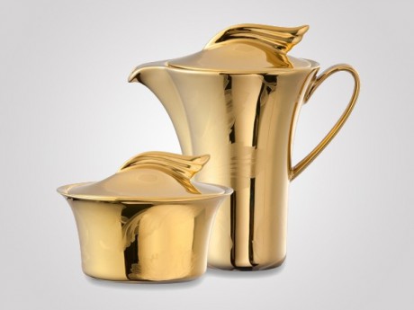 Посуда из золота от Versace