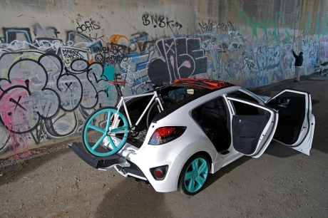 Модель Hyundai Veloster 