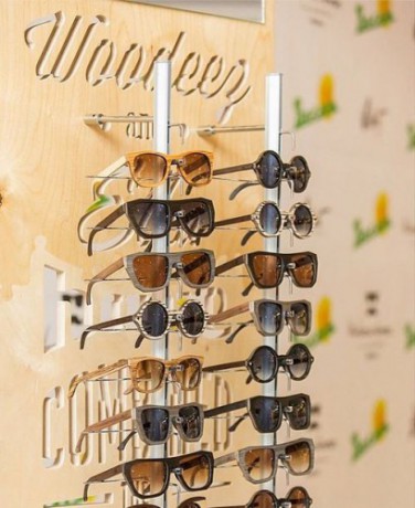 Стильные очки от певицы-дизайнера Елки