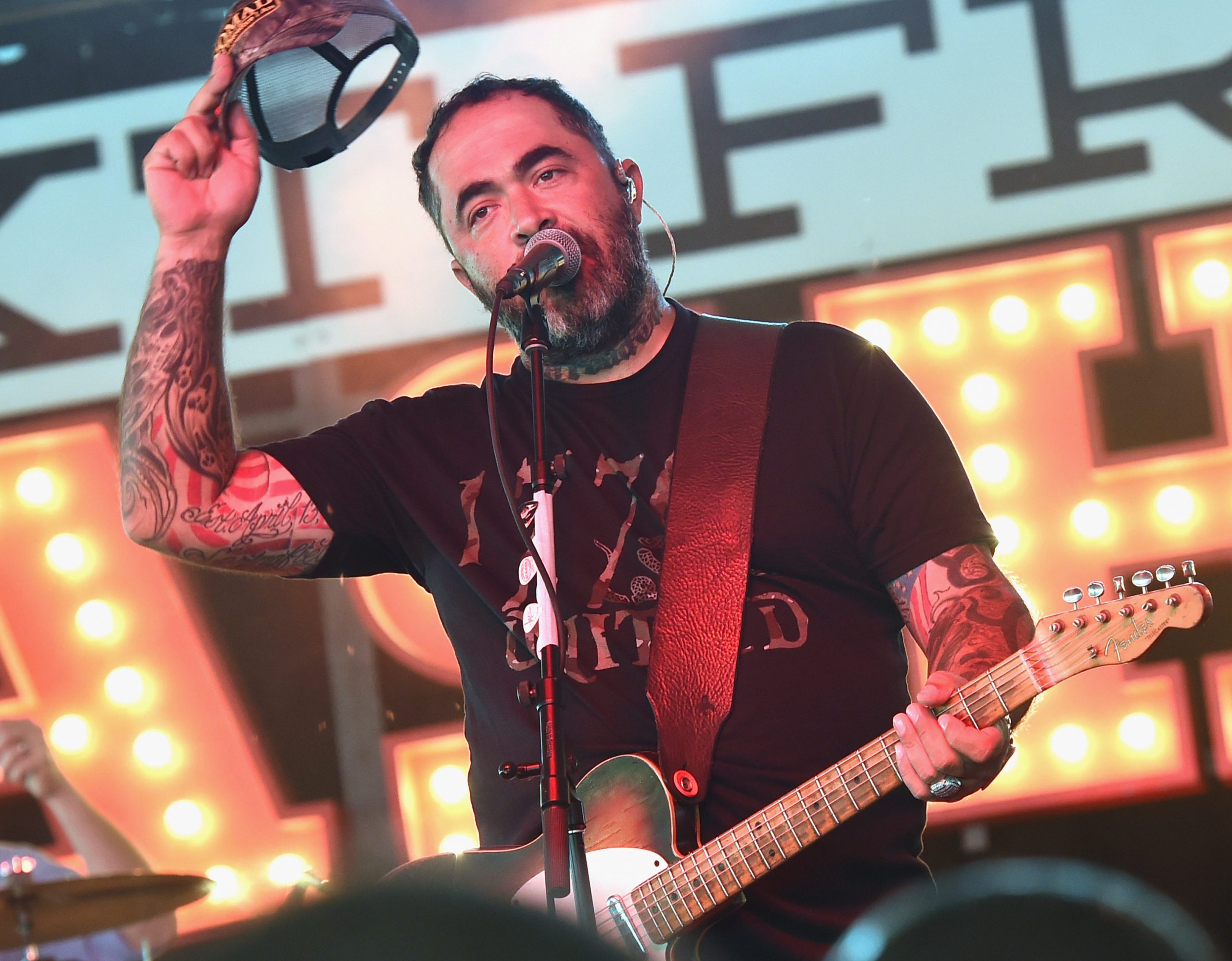 Aaron Lewis