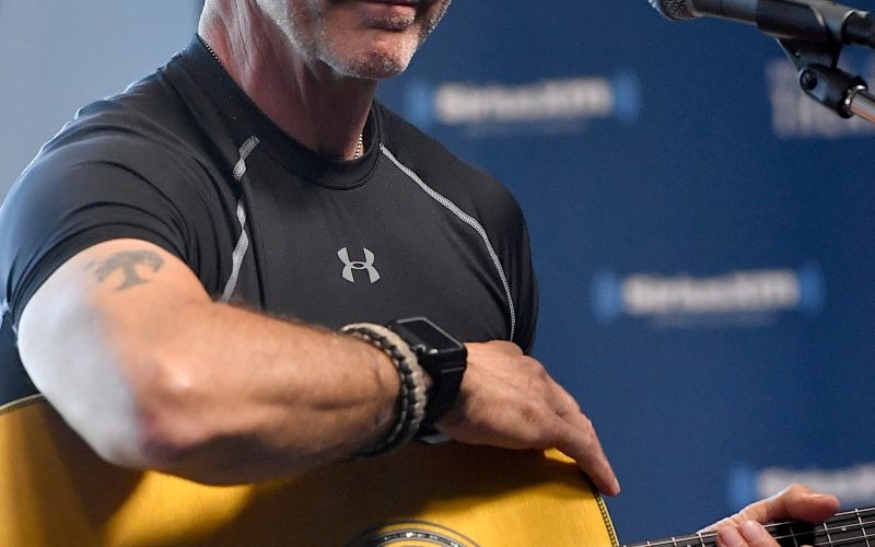 Aaron Tippin