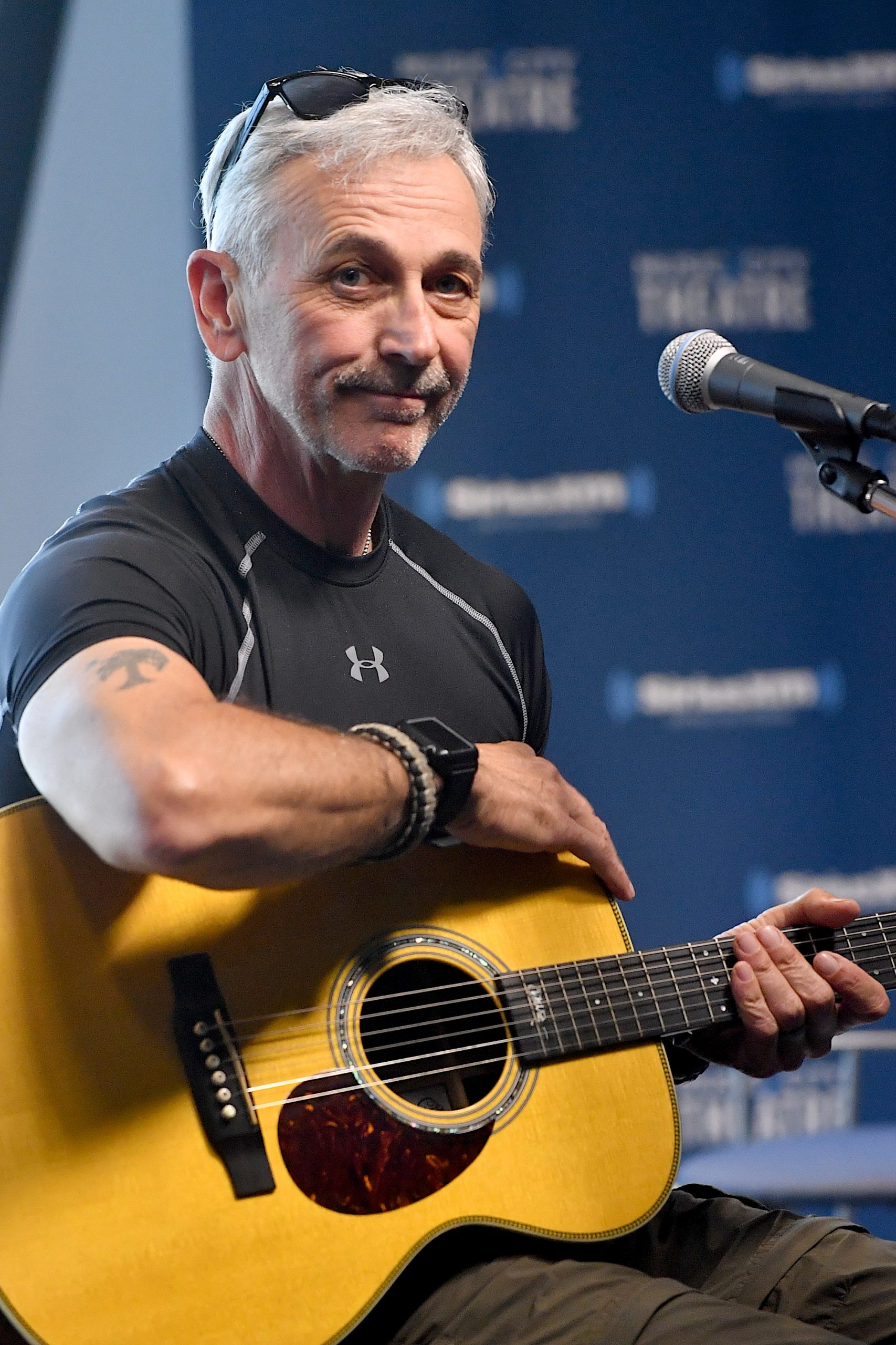 Aaron Tippin