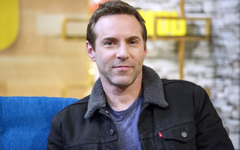 Alessandro Nivola