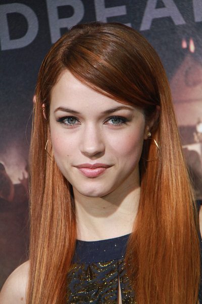 Alexis Knapp Net Worth in 2023 - Wiki, Age, Weight and Height ...