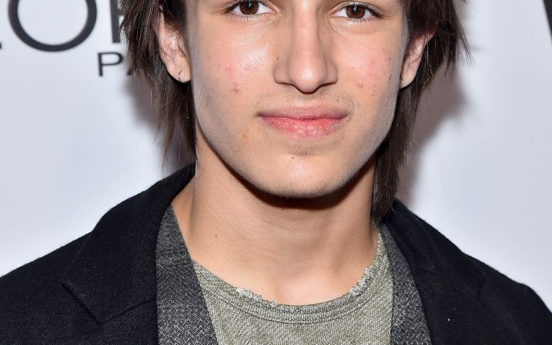 Aramis Knight