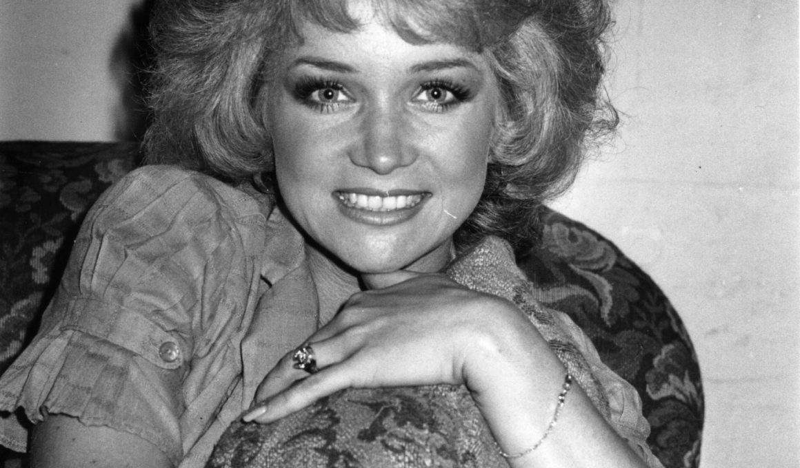 Barbara Mandrell Net Worth In 2023 - Wiki, Age, Weight And Height ...