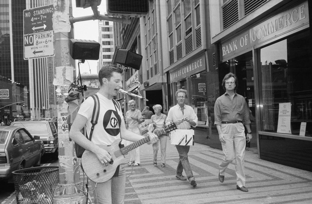 Political Anthems And Folk Legacy: Did Activism Pay Toward Billy Bragg’s Net Worth?