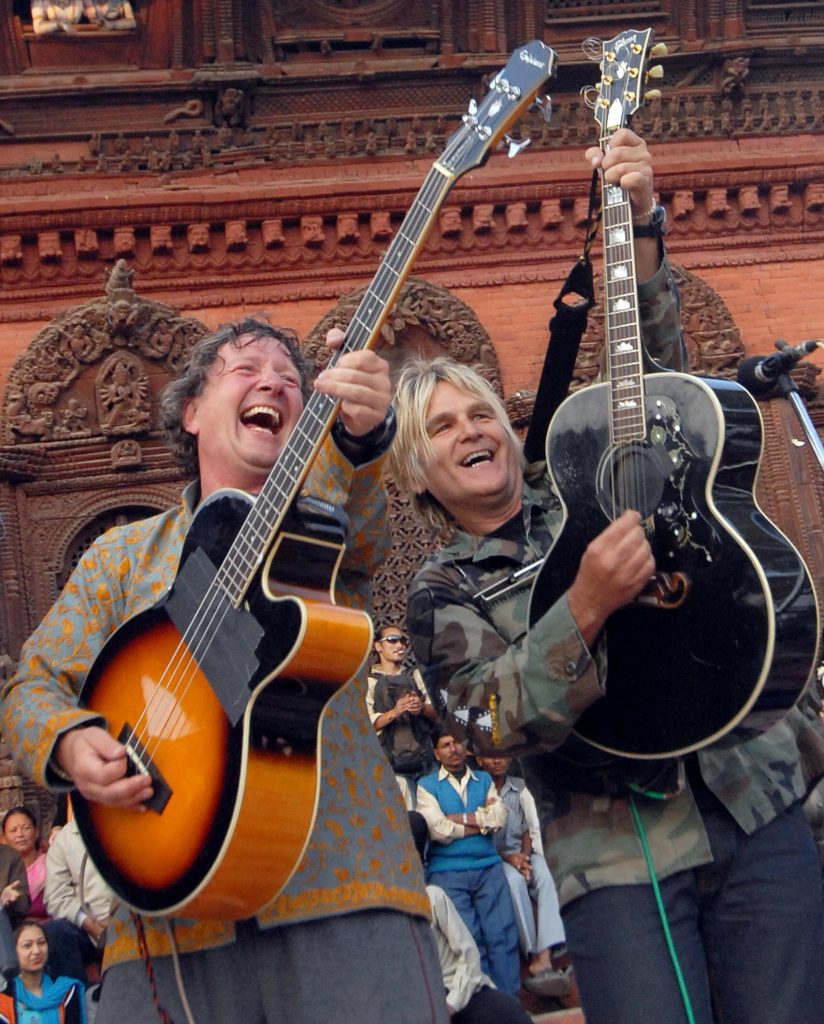 Cy Curnin Net Worth - Wiki, Age, Weight and Height, Relationships