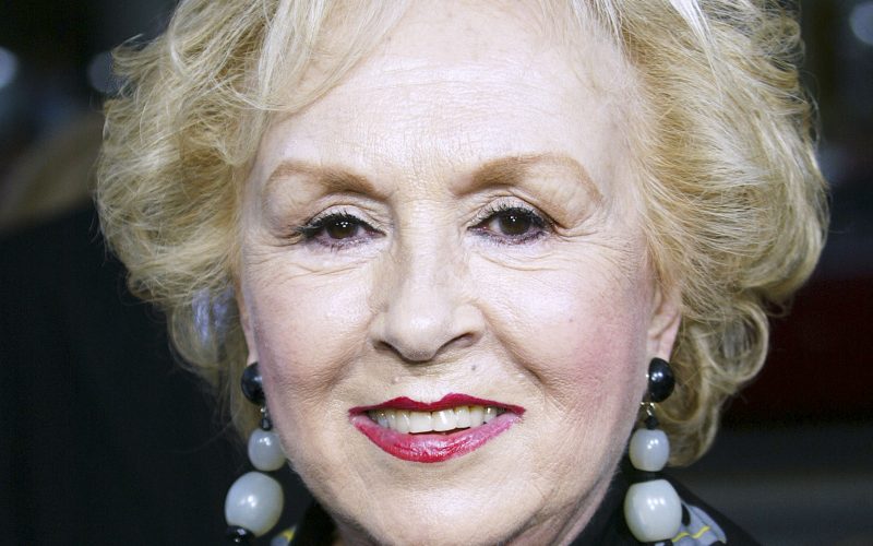 Doris Roberts