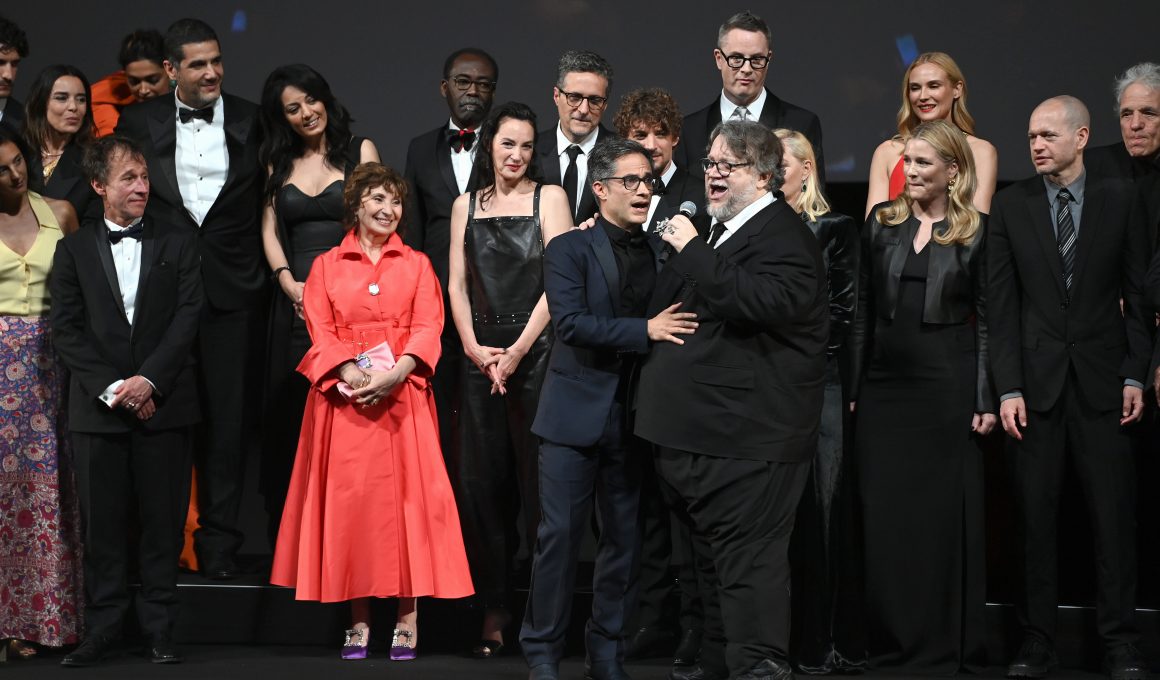 Gael García Bernal Net Worth in 2023 - Wiki, Age, Weight and Height