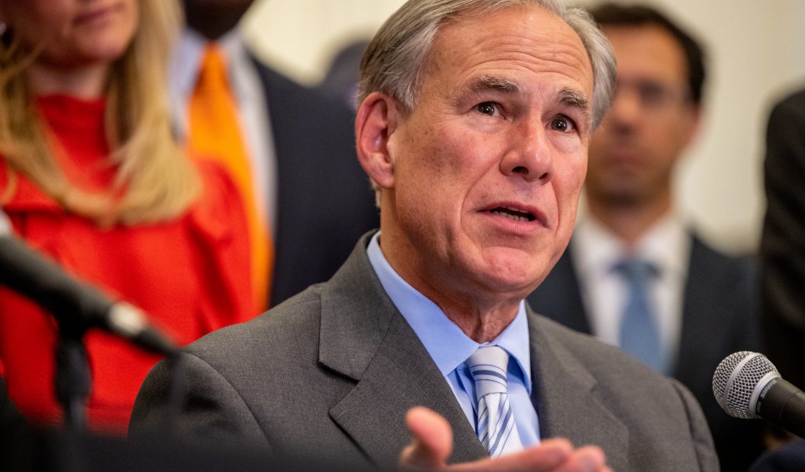 Gregory Abbott Net Worth in 2023 - Wiki, Age, Weight and Height