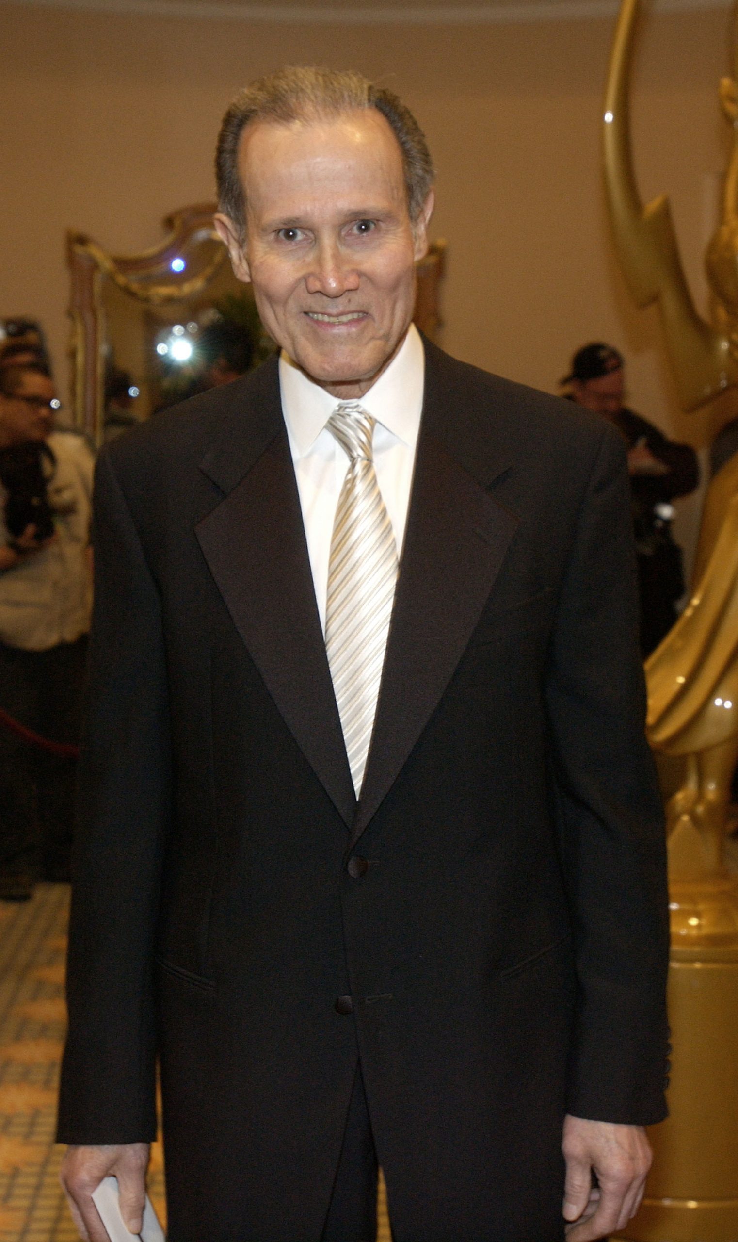 Henry Silva