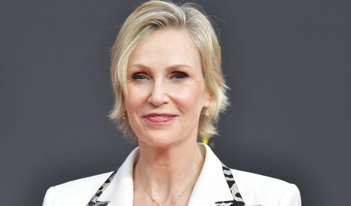 Jane Lynch Net Worth in 2023 Wiki, Age, Weight and Height