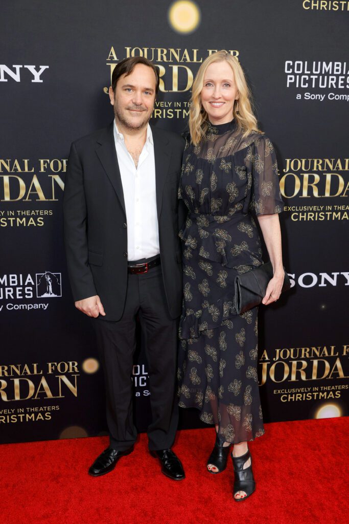 Janel Moloney Net Worth - Wiki, Age, Weight and Height, Relationships