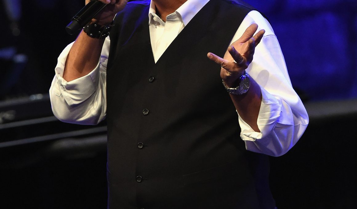 Jeff Bates Net Worth in 2023 - Wiki, Age, Weight and Height