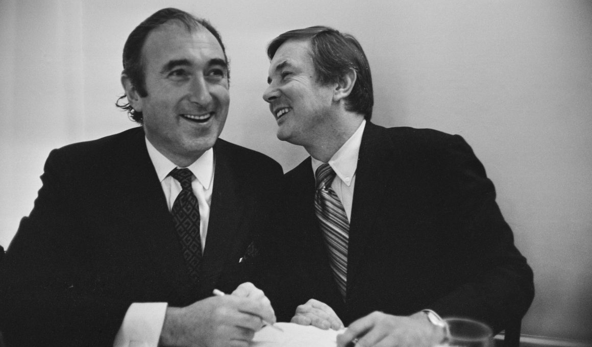 Jerry Perenchio Net Worth in 2023 - Wiki, Age, Weight and Height