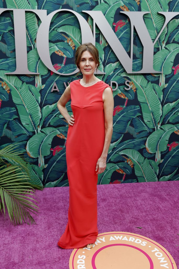 Jessica Hecht Net Worth - Wiki, Age, Weight and Height, Relationships