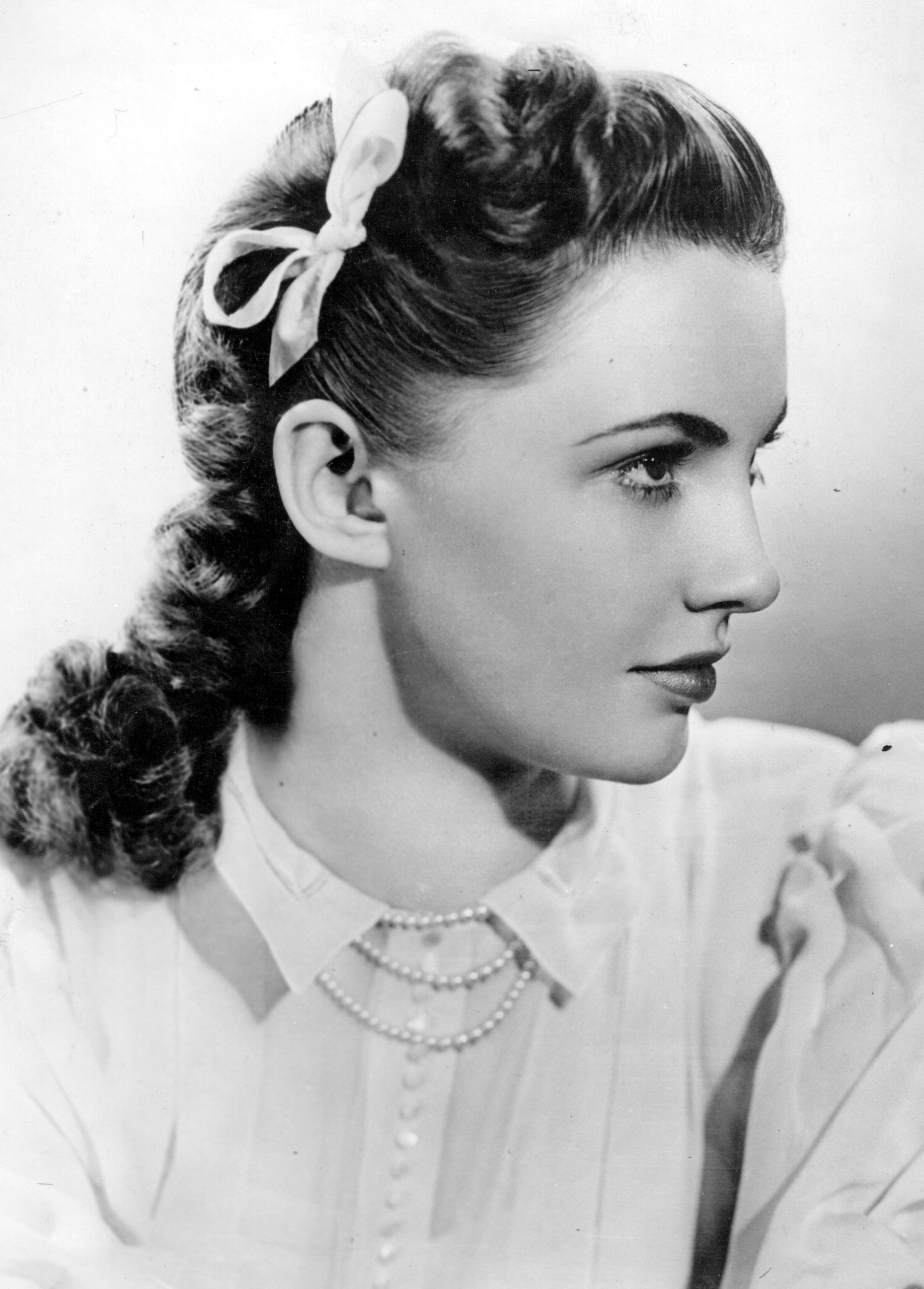 Joan Leslie